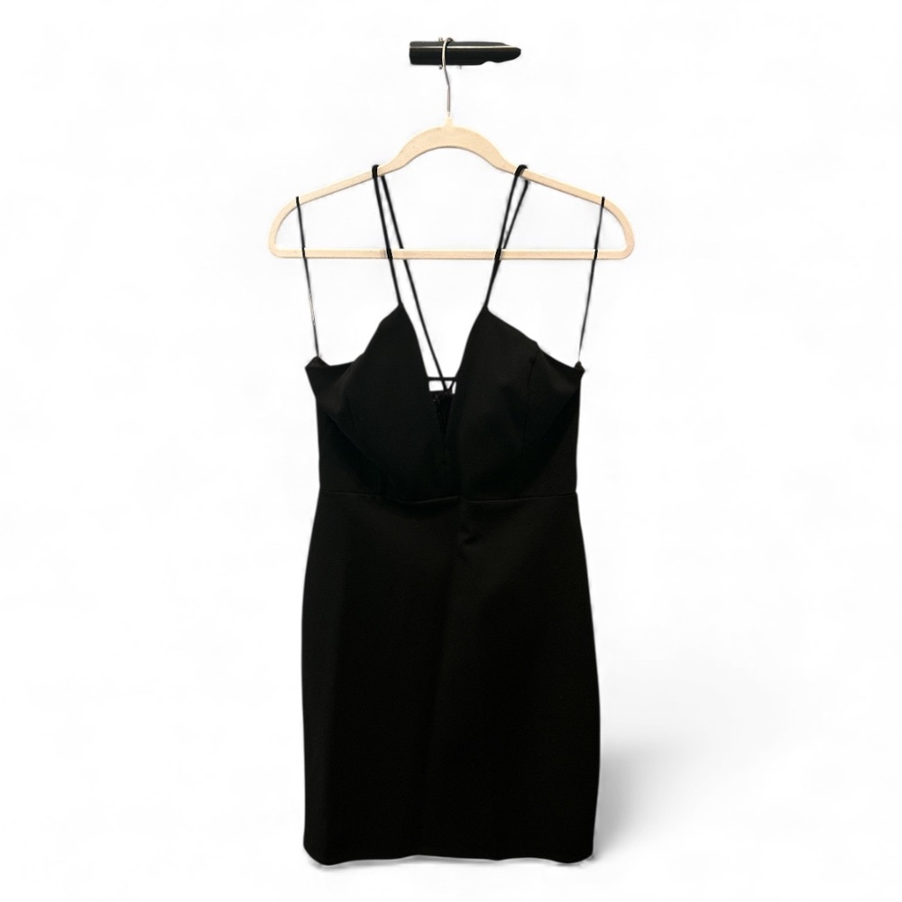 ASTR The Label Women's Black Mini Dress Low Plunge V-Neck Size Large